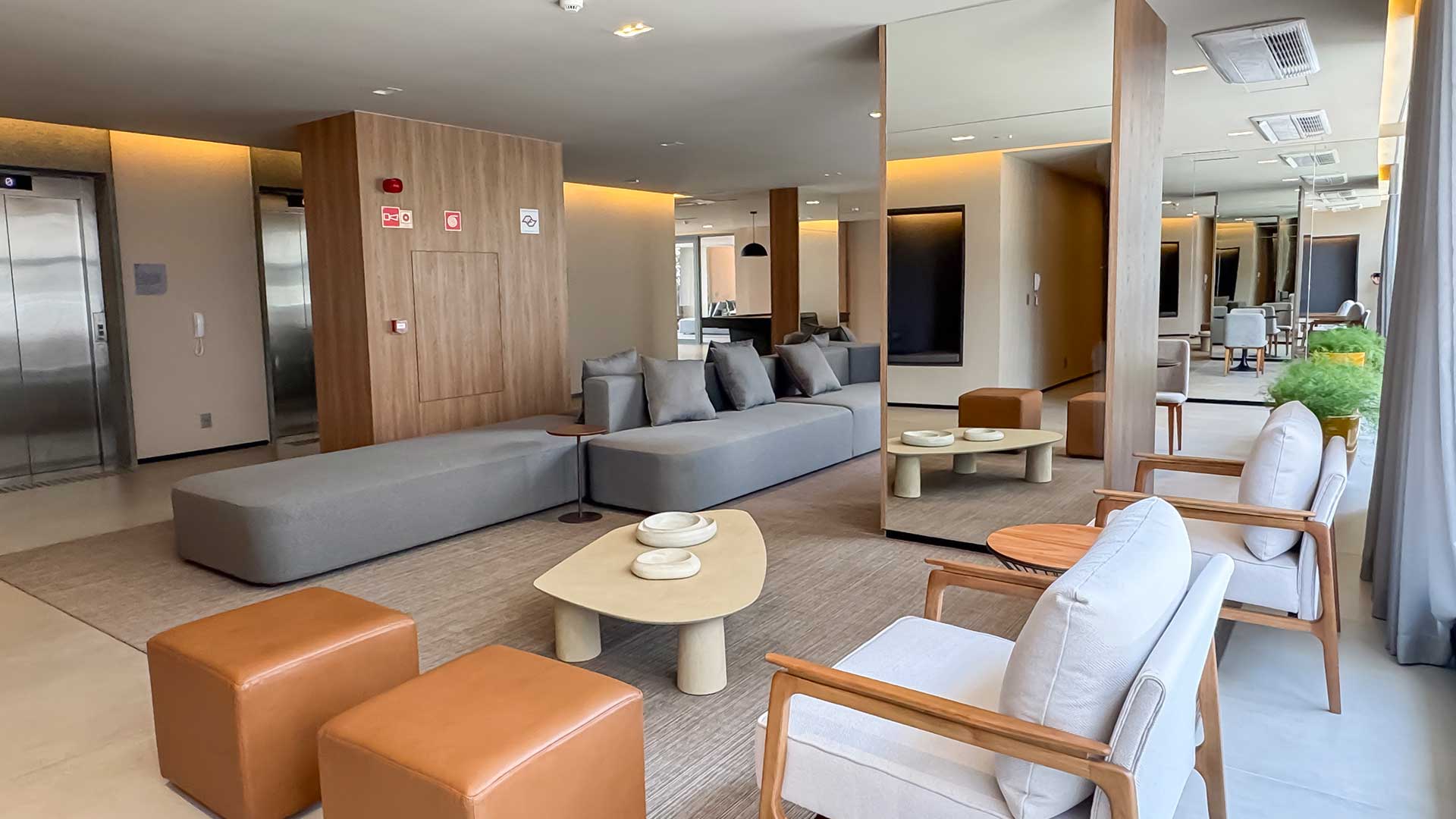 Duo Lifestyle — lobby